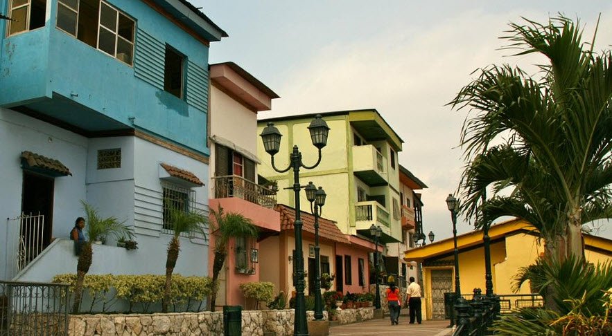 Las Peñas Neighborhood
